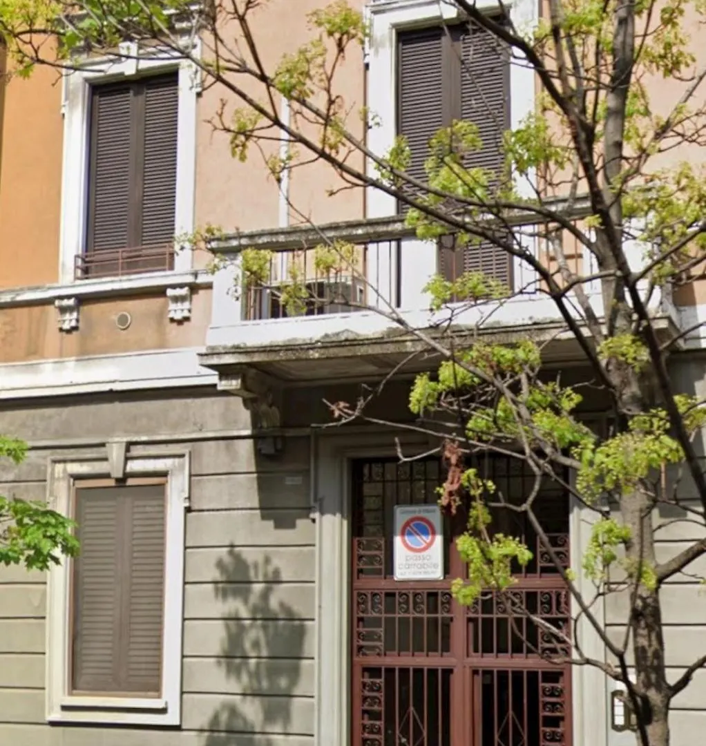 Apartment Bilocale Zona Marghera Appena Ristrutturato Milan